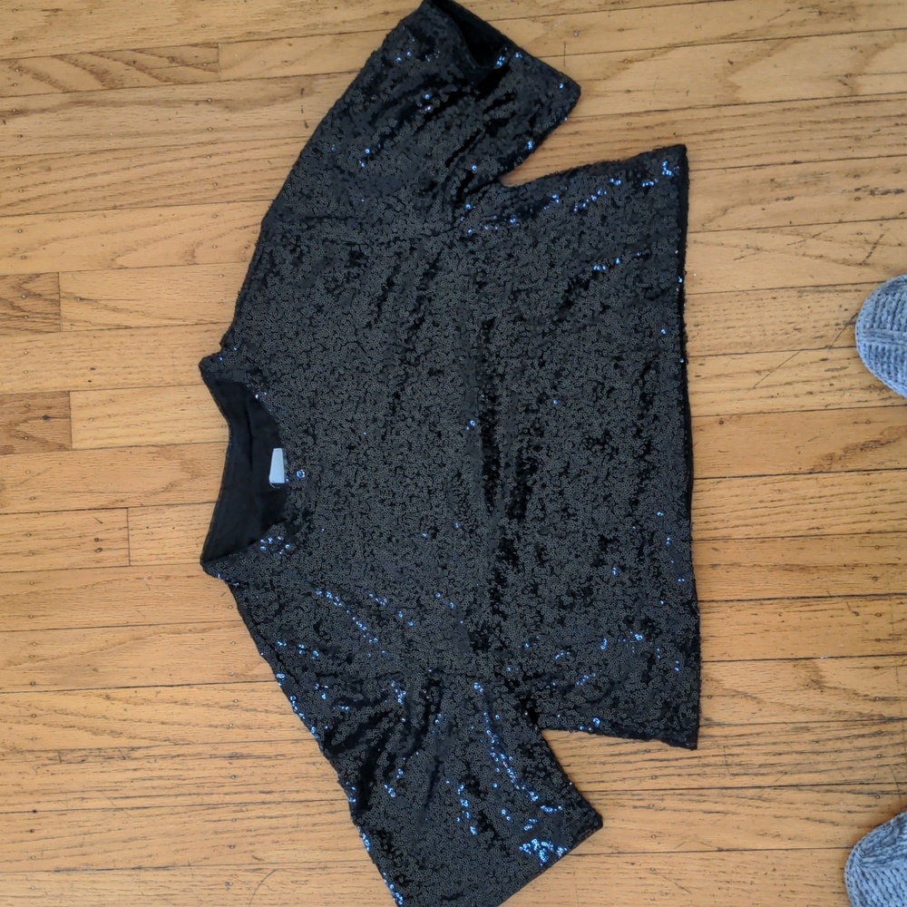 H&M Boxy sequined black crop top - small